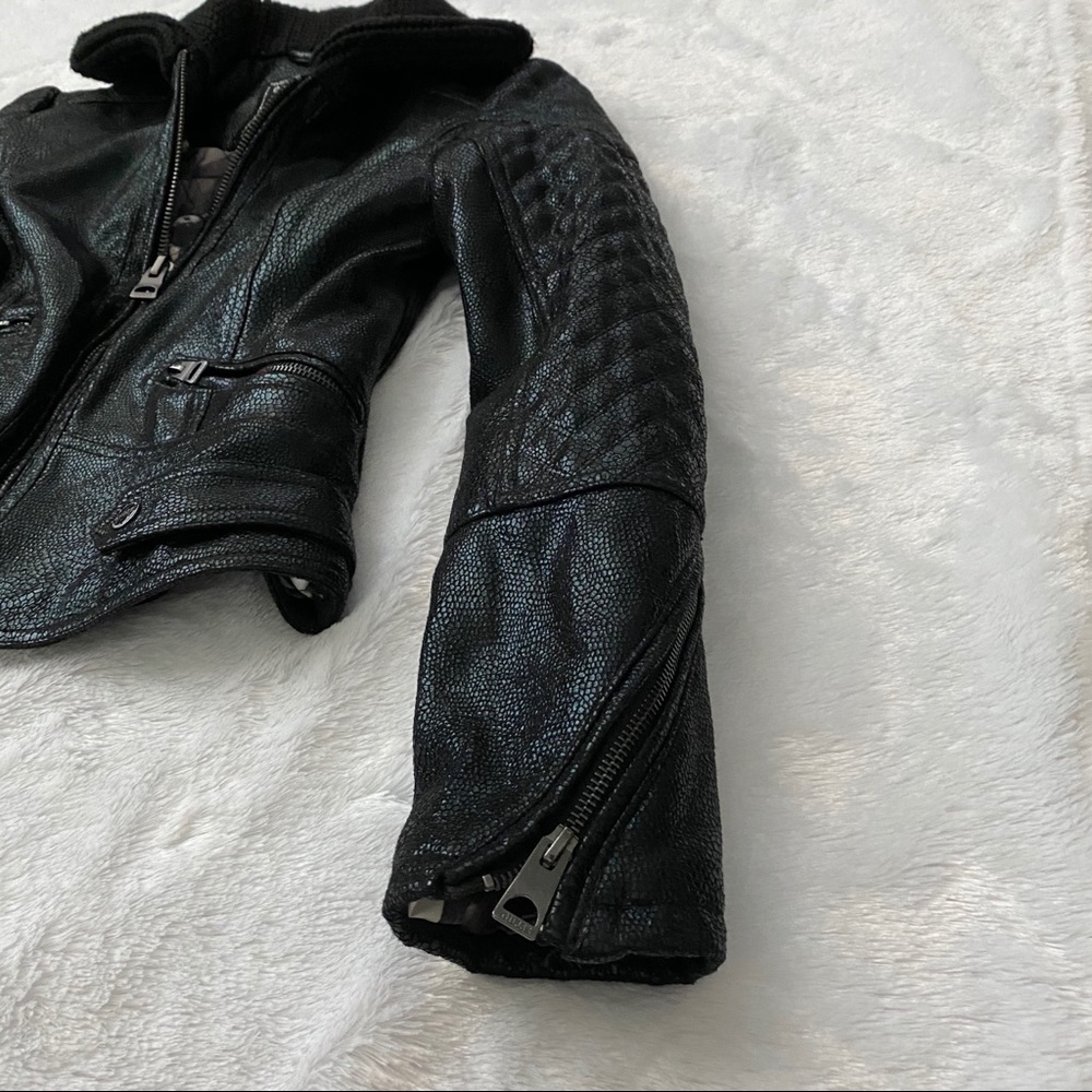 GUESS jacket - Picture 7 of 8